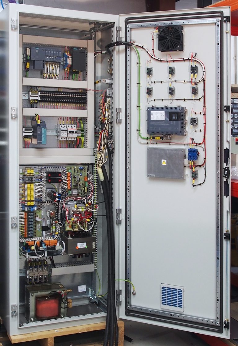 RCP Elmagco Brake Control System – Monitoring/Charging Unit Internal View